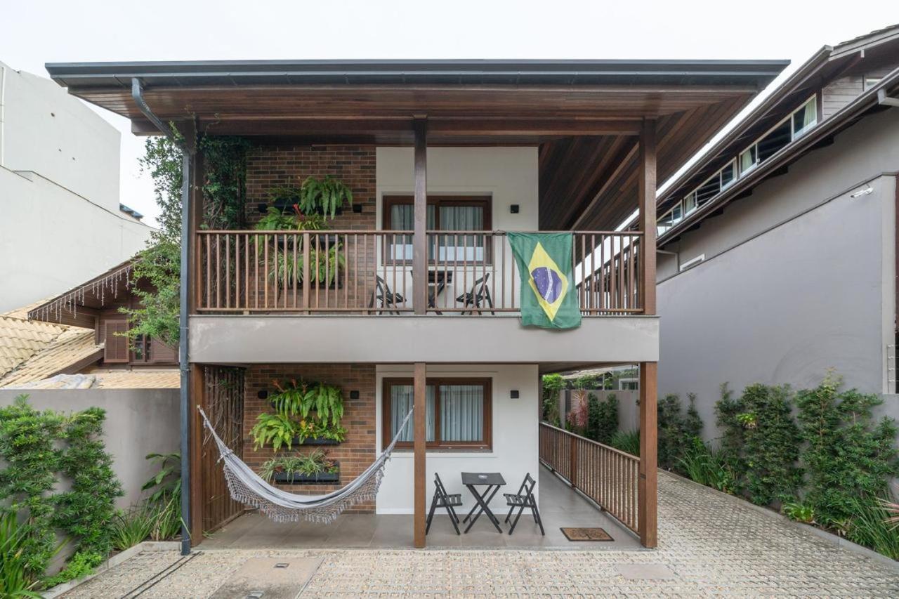 Banzai Brava Suites Itajaí Buitenkant foto