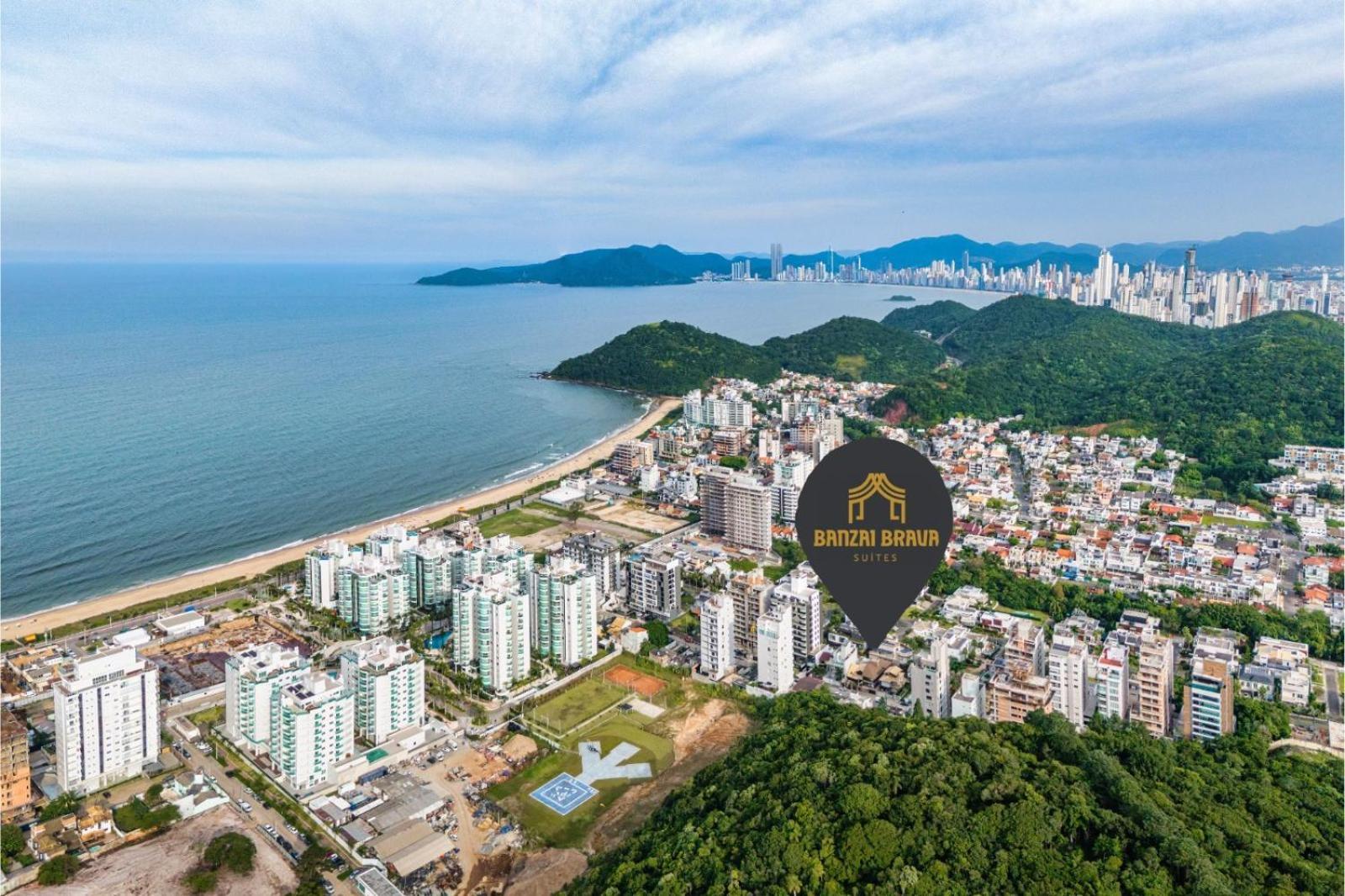 Banzai Brava Suites Itajaí Buitenkant foto
