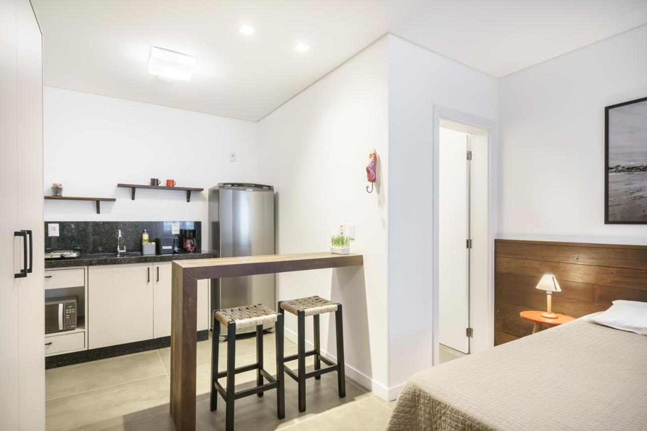 Banzai Brava Suites Itajaí Buitenkant foto