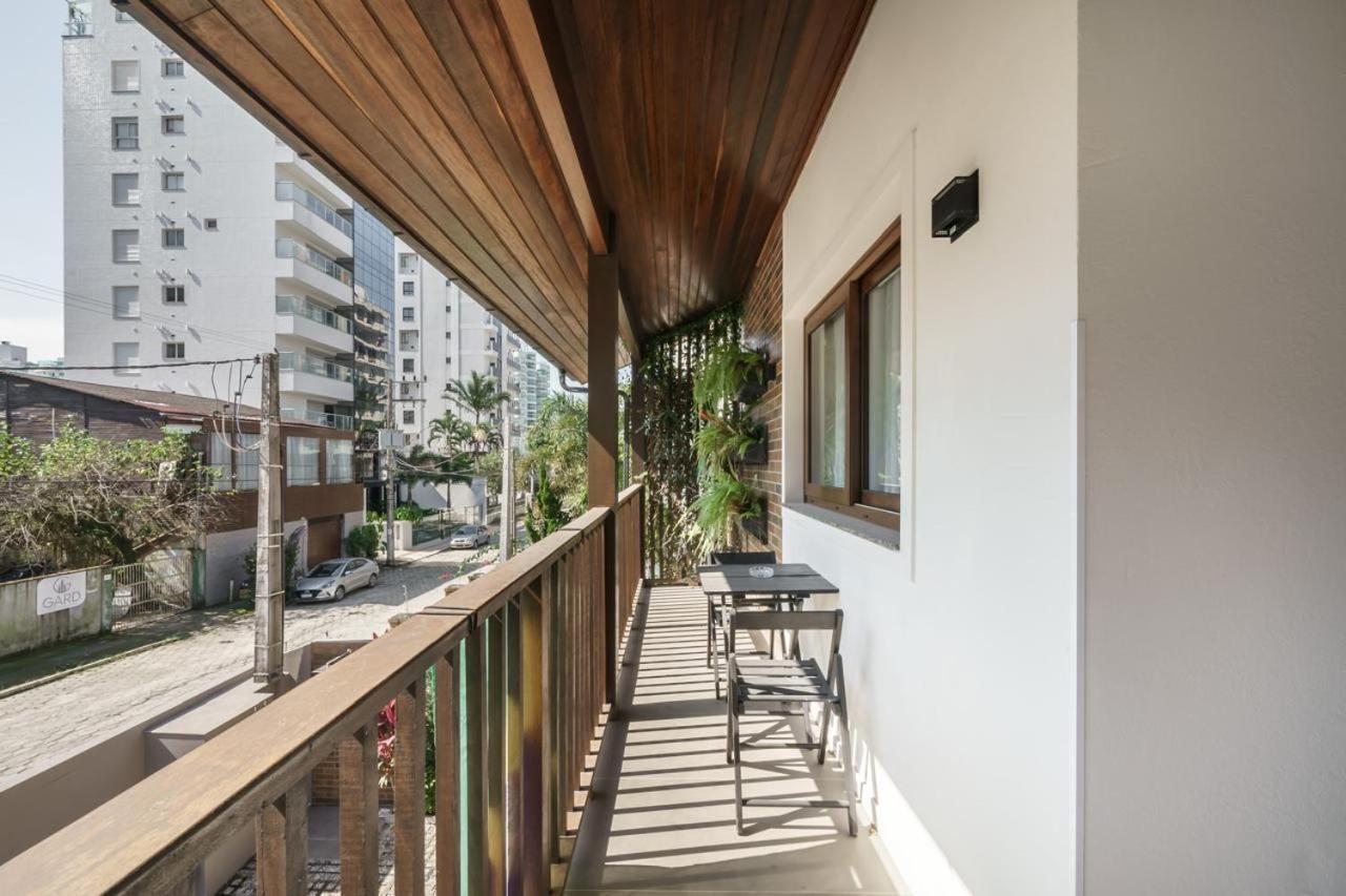 Banzai Brava Suites Itajaí Buitenkant foto