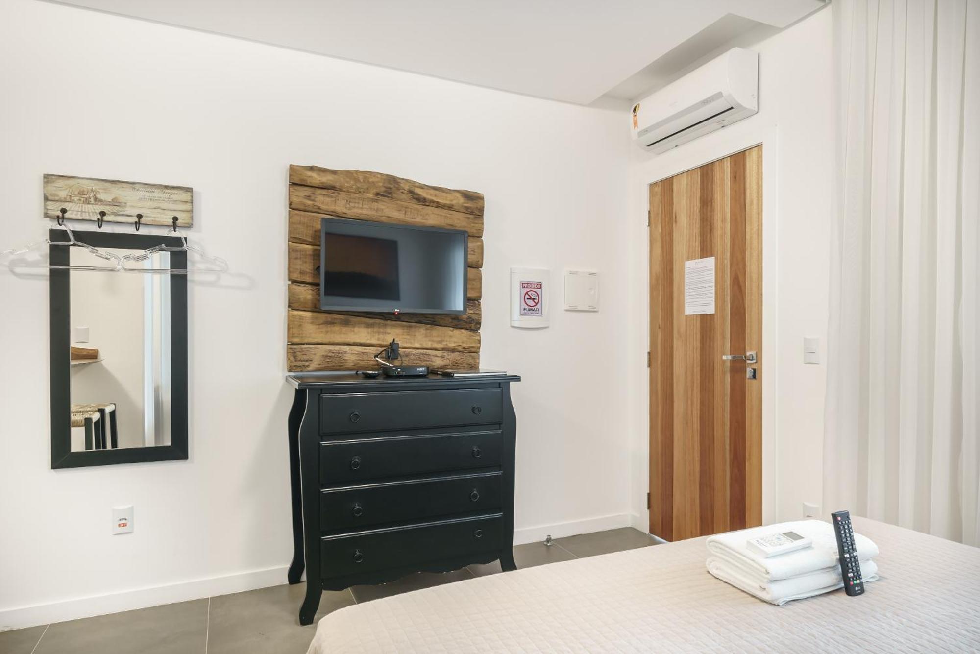 Banzai Brava Suites Itajaí Buitenkant foto