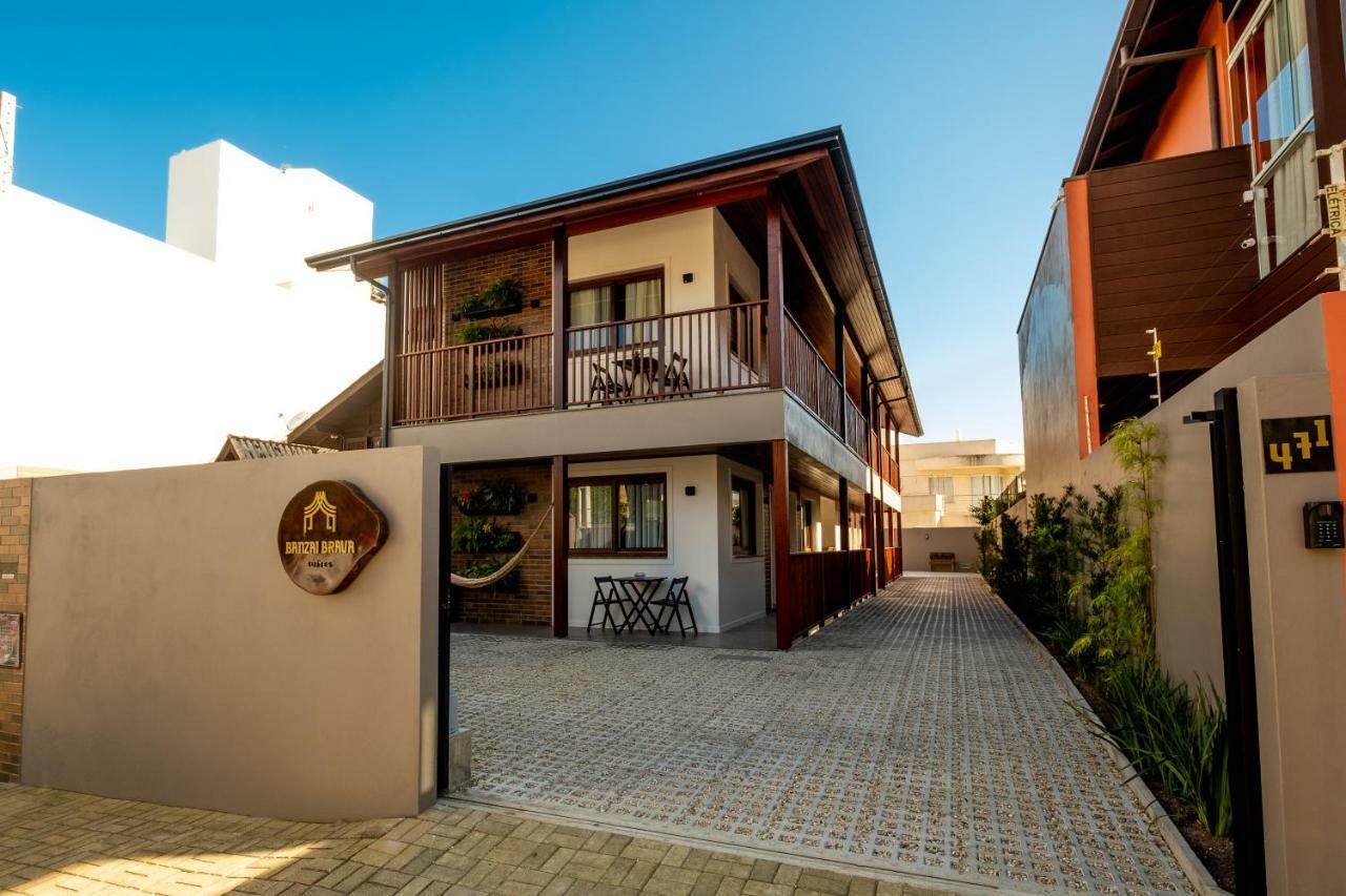 Banzai Brava Suites Itajaí Buitenkant foto